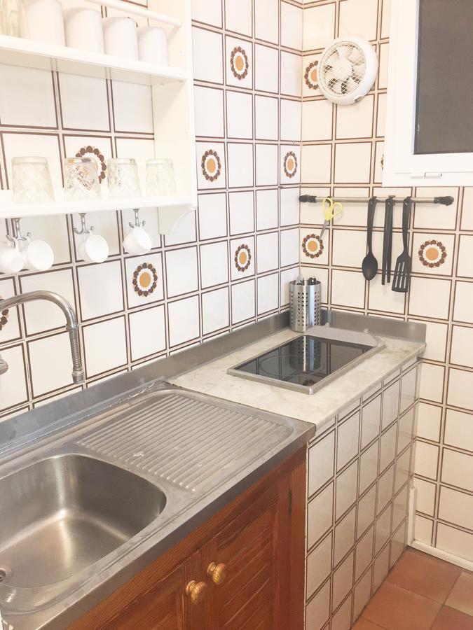 Apartamentos Albertos ซานตาเอวเลเรียเดสริว ภายนอก รูปภาพ