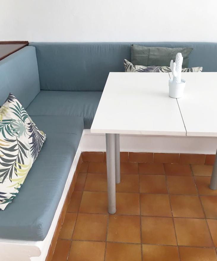 Apartamentos Albertos ซานตาเอวเลเรียเดสริว ภายนอก รูปภาพ
