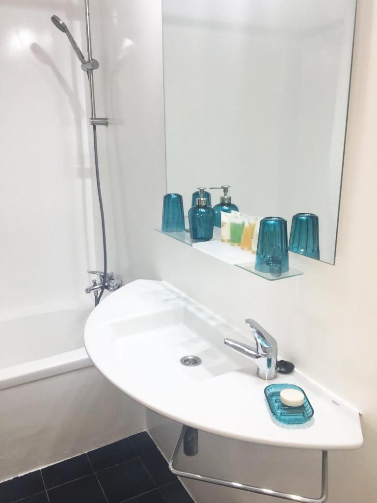 Apartamentos Albertos ซานตาเอวเลเรียเดสริว ภายนอก รูปภาพ